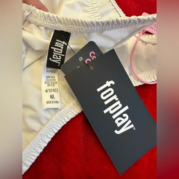 NEW Forplay Sexy Stone Cold Wilma Flintstone Costume M/L - Picture 5 of 9